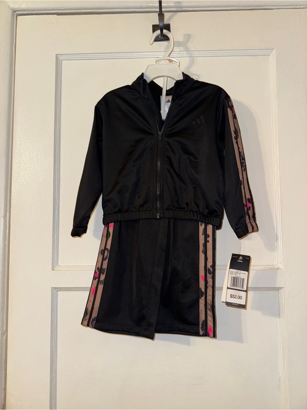 Girls adidas track suit sz 2t